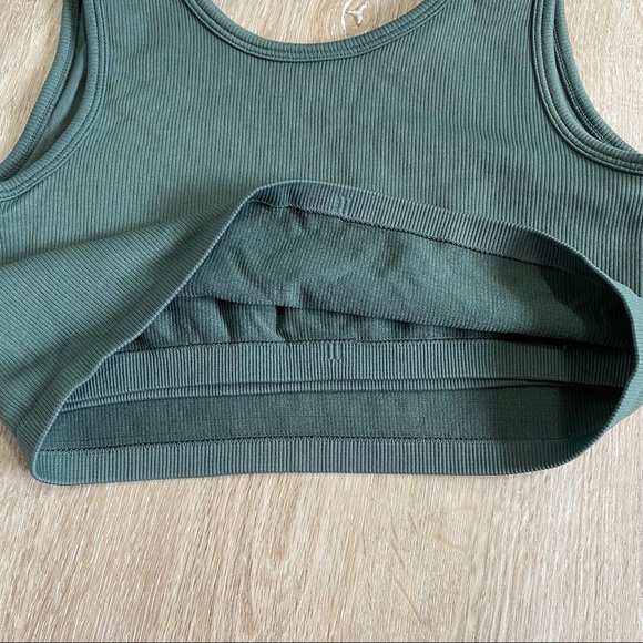 Aerie Cropped Scoop Neck Tank Top - Picture 3 of 4